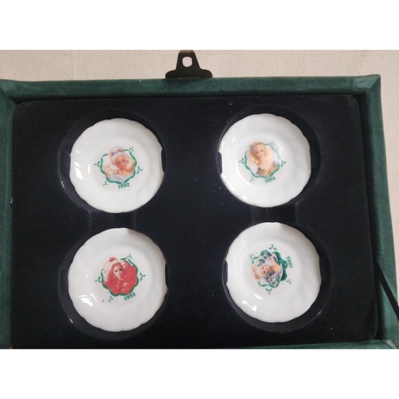 Vintage Chilton-Globe Holiday Barbie China Tea Dishes 1992-1995 COA In Box - Picture 2 of 16